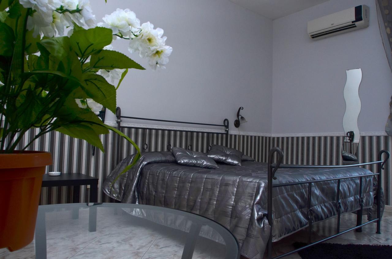 Hotel Stefany Lago Patria Ngoại thất bức ảnh