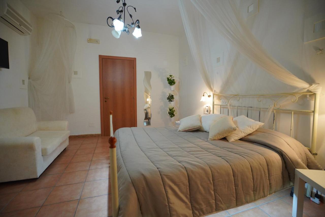 Hotel Stefany Lago Patria Ngoại thất bức ảnh