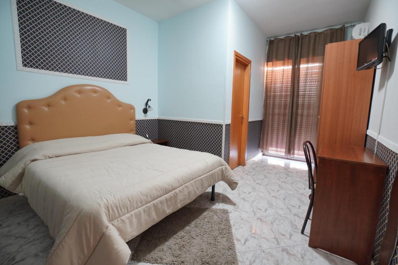 Hotel Stefany Lago Patria Ngoại thất bức ảnh